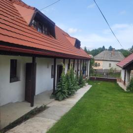 Ubytovanie na včelej farme