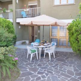 Villetta Giulietta-casa con giardino e parcheggio, hotel en Grado