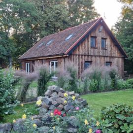 Holiday house Elsa Linden, Hotel in Rokai