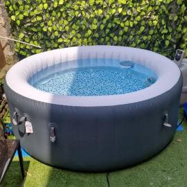 ++++ STUDIO AVEC JARDIN A 200 M DE LA MER ET 300 M RUE PIETONNE ++++, hotel in Berck-sur-Mer