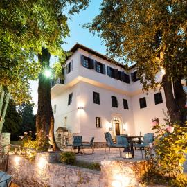 Kenta Mountain Hotel, хотел в Портария