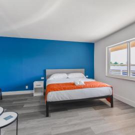 Amazing unit with pool & parking at the beach - M35