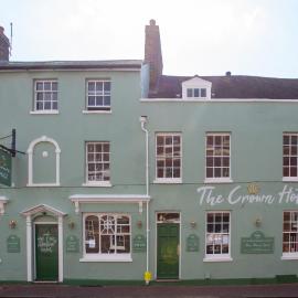 The Crown, hotell sihtkohas Poole