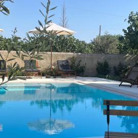 Aoni Suites, hotell sihtkohas Aígina
