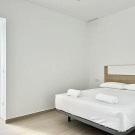 Moderno apartamento con terraza en la azotea, ξενοδοχείο σε Roses