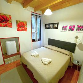 A.R.Inter.3, hotel sa Brescia