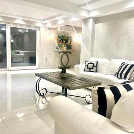 Dioni Luxury House, hotel in Iraklitsa