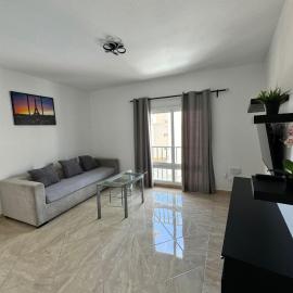 Apartamento de 2 habitaciones en Arrecife, хотел в Аресифе