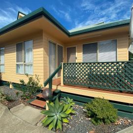 San Marco Villa 3 - Burrum Heads - Beachfront - 2BR - Pool, Hotel in Toogoom