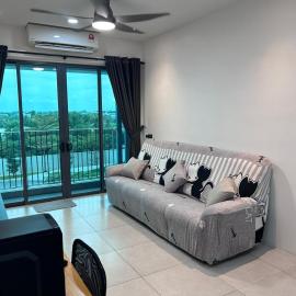 Meritus Premium Home Suite 8 Pax, hotel di Perai