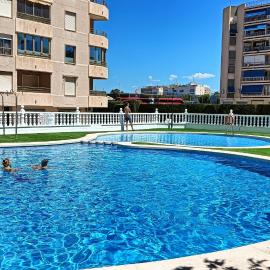 Apto Palacios con Piscina y Parking, hotel in Santa Pola