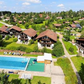 Ferienwohnungen im Feriendorf Reichenbach Nr 11A, hotel din Nesselwang