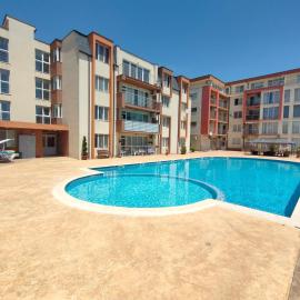 2 room Apartment with side Sea View End of Sunny Beach