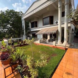 Stone rock castle, hotel in Hyderabad