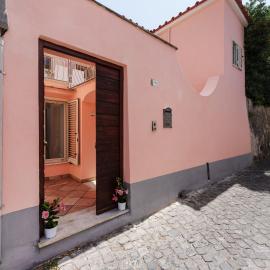 Villalbe, hotel u gradu Pročida