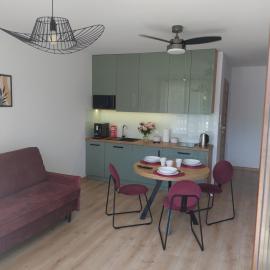 Apartament Zagi z miejscem parkingowym、キェルツェのホテル