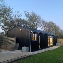 Lavish Dorset countryside retreat, Hotel in Bradpole