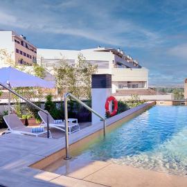 Viesnīca Apartamentos Luna Suites Granada Granadā