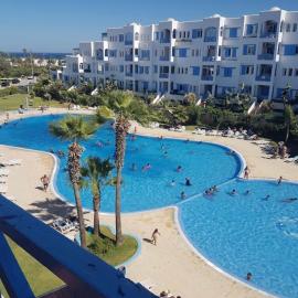 Appartement K13, Jawhara Smir, vue sur montagne et vue sur mer