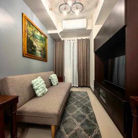 Casa R and R Cozy Staycation at S Residences