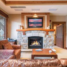 Catamount Lodge 201 by East West Hospitality