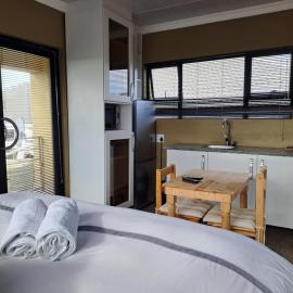 Fountain Beach House-Elabahambi, hotel u gradu 'Kiddʼs Beach'