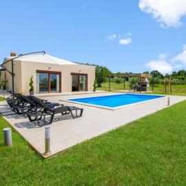 Villa Deni - by Istrabook