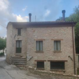 Casa Vecchia, hotel Colsantangelóban