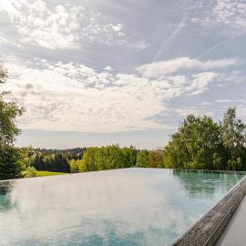 Bier und Wohlfühlhotel Gut Riedelsbach, hotell i Neureichenau