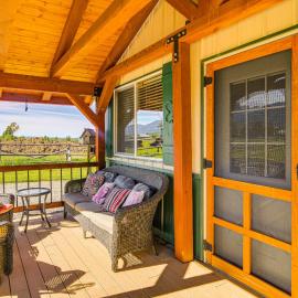 Thayne Retreat w/ Mountain Views - Near Trails!, hotel en Thayne