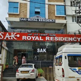 Mysore में, होटल SAK Royal Residency 1 km from Railway Station