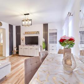Apartamenty Sowi Most, hotelli kohteessa Głuszyca