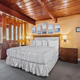 Fort Pierce Oceanfront Inn- Suite- King Bed #6