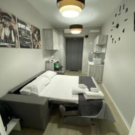 Room V 1944