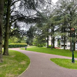 Proche de Paris résidence Le Moulin de Chennevieres