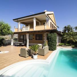 Villa Ambra, khách sạn ở Trappitello