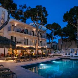 Hotel Santanyi Port, hotel v mestu Cala Figuera