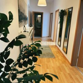 Zentrum, 3Zi, 5P, WiFi, Balkon, ruhig