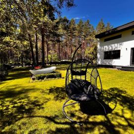 Villa Gauja - holiday home close to the sea and lake, hotell i Gauja