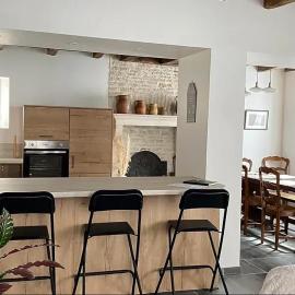 Maison conviviale à Les Riceys avec cour privée..., hotel in Les Riceys