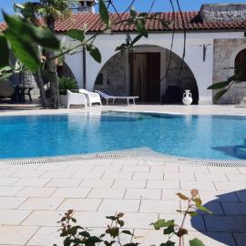 L'Agrumeto Villa & Pool - Puglia Mia Apartments, hotelli kohteessa Gorgofreddo