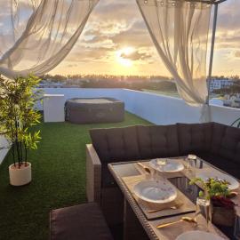 Skyview Apartment- Rooftop Penthouse with Sunset & Sea Views
