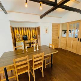 Kawanehon में, होटल 一棟貸し宿 Kanata Riverview House