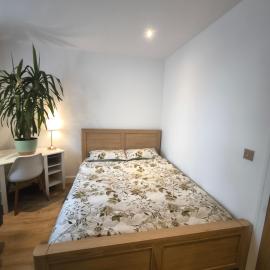 Heathrow luxury stay, hotel u gradu Feltham