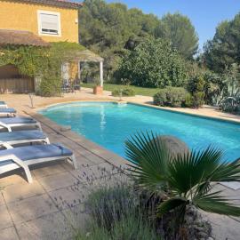 Villa provençale 8 personnes
