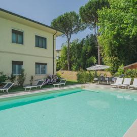 Holiday Home Gerry House by Interhome, hotel a Camaiore