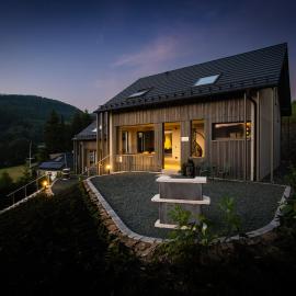 SAUERLAND CHALETS - "Die Chalets Herzenssache", отель в Винтерберге