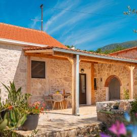 Kuća za odmor Mare, hotell i Desne