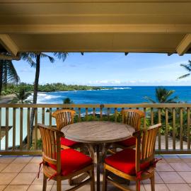Hana Kai Maui - #202 Alau upper floor lofted studio, Hotel in Hana