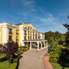 Hotel Golden Palace, viešbutis mieste Göd